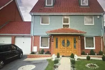 Majatalo Benjamin Guest House