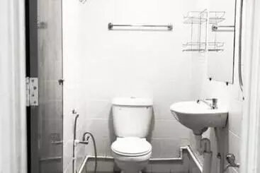 Schronisko Ozzy Lodge Semporna