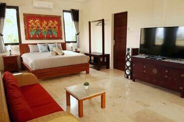 شقة فندقية Medewi Manor