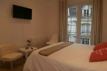 Bed and Breakfast Au Claire De Lune