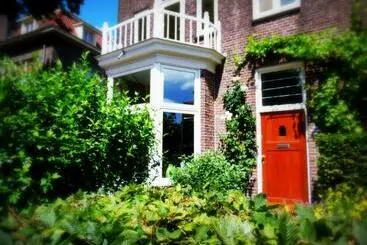 ベッドアンドブレックファースト Hus