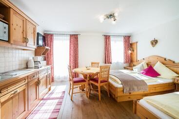 בית מלון כפרי Scharfetthof