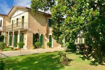 Nocleg ze śniadaniem Maison Elena