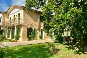 Bed and Breakfast Maison Elena