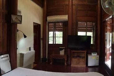 فندق Ayodhara Village