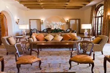 ビラホテル Monte Rei Golf & Country Club