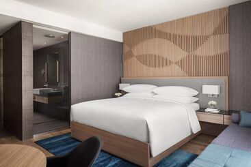 فندق Courtyard By Marriott Phnom Penh