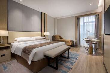 Hotel Ramada By Wyndham Shanghai Pudong