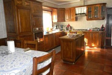 膳宿费 Casa Estrada Da Guia