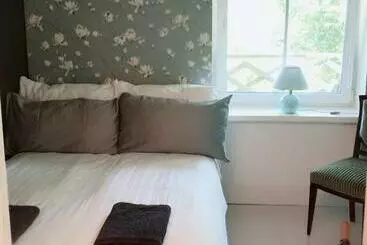 پانسیون Villa Kertelhof Guesthouse