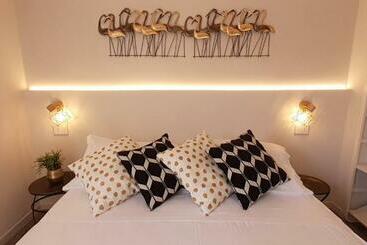 פנסיון Camere E Attico Al Mare