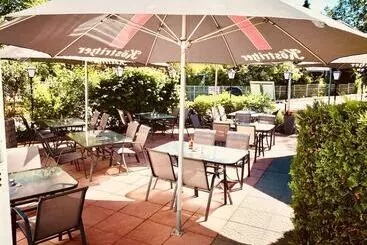 Hotelli Villa Fröhlich