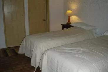 Top Parts Bed & Breakfast