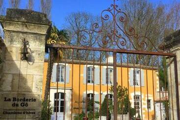 Bed and Breakfast Chambres D Hôtes La Borderie Du Gô Près De La Rochelle Nieul