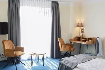 ホテル Project June   Ehemals Landgasthof Jüterbog