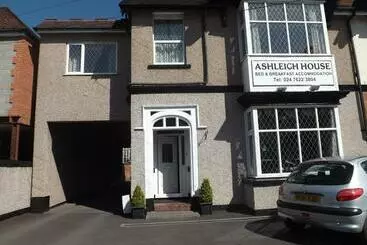 ペンション Ashleigh House