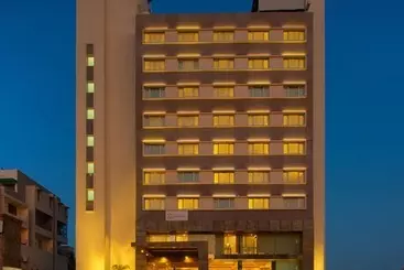 ホテル Royal Orchid Central Vadodara