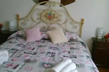 B&b Tisoi