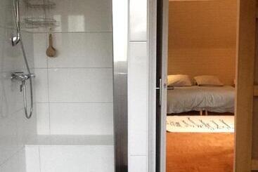 مبيت وإفطار Au Numéro 6