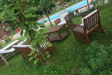 B&b La Villarella Dei Tulipani