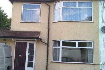 Majatalo Hill Crescent