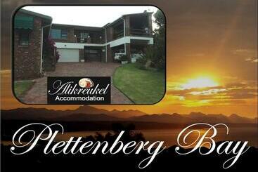 بنسيون Alikreukel Accommodation