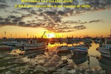 민박 La Casa Del Liberty