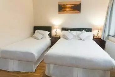 Dorney S B&b