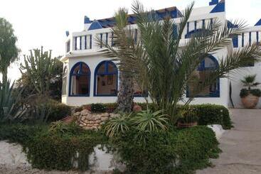 هتل L Air De La Mer