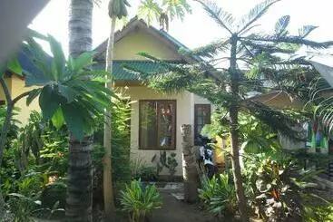 ペンション Arnel Bungalows