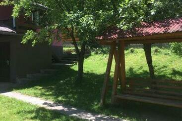 ペンション Cabana Felyviss