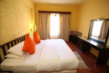 Hotel Tamra Beach Resort