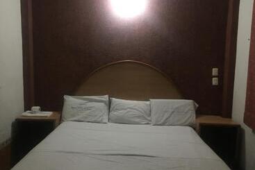 Hotel Paraiso Express