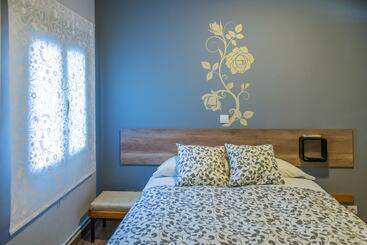 پانسیون Hostal La Pastora