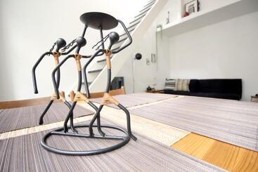 צימר Beautiful 2 Floor Vondelpark Apartment