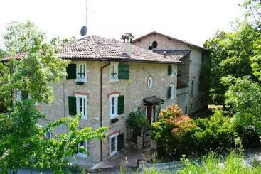 ベッドアンドブレックファースト La Quercia   La Maison Des Arts