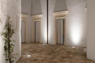 Panzió Fenisia Guest House Option Wellness