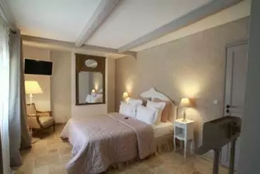 ペンション Maison D Hotes Les Ecuries Du Mas