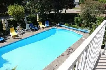 Ranger S Retreat Bed & Breakfast