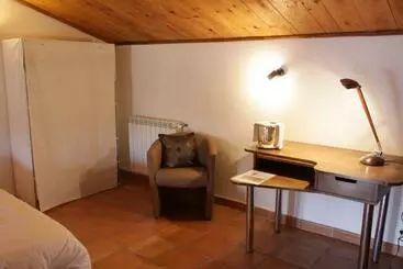 Profitez Des Fêtes De Fin D Année En Louant  Pegau B&b   Châteauneuf Du Pape