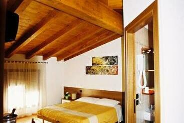 ペンション Il Grappolo D  Oro