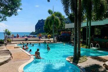 منتجع Blanco Hideout Railay Youth Hostel 18 To 35 Only