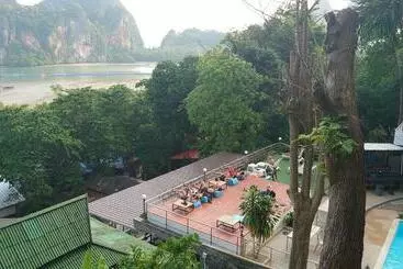 Resort Otel Blanco Hideout Railay Youth Hostel 18 To 35 Only