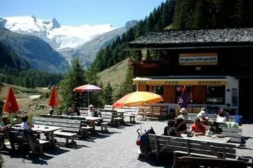 ペンション Berghaus Außergschlöß