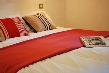 פנסיון Gite Cap De La Hont