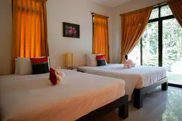 Baan Klong Resort