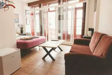 Retkeilymaja Ribeira Smart Suite