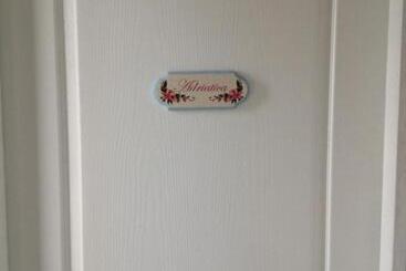 تختخواب و صبحانه Via Col Vento