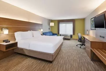 فندق Holiday Inn Express & Suites Chesapeake, An Ihg
