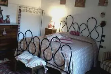 Pensione Cisterna Nel Borgo